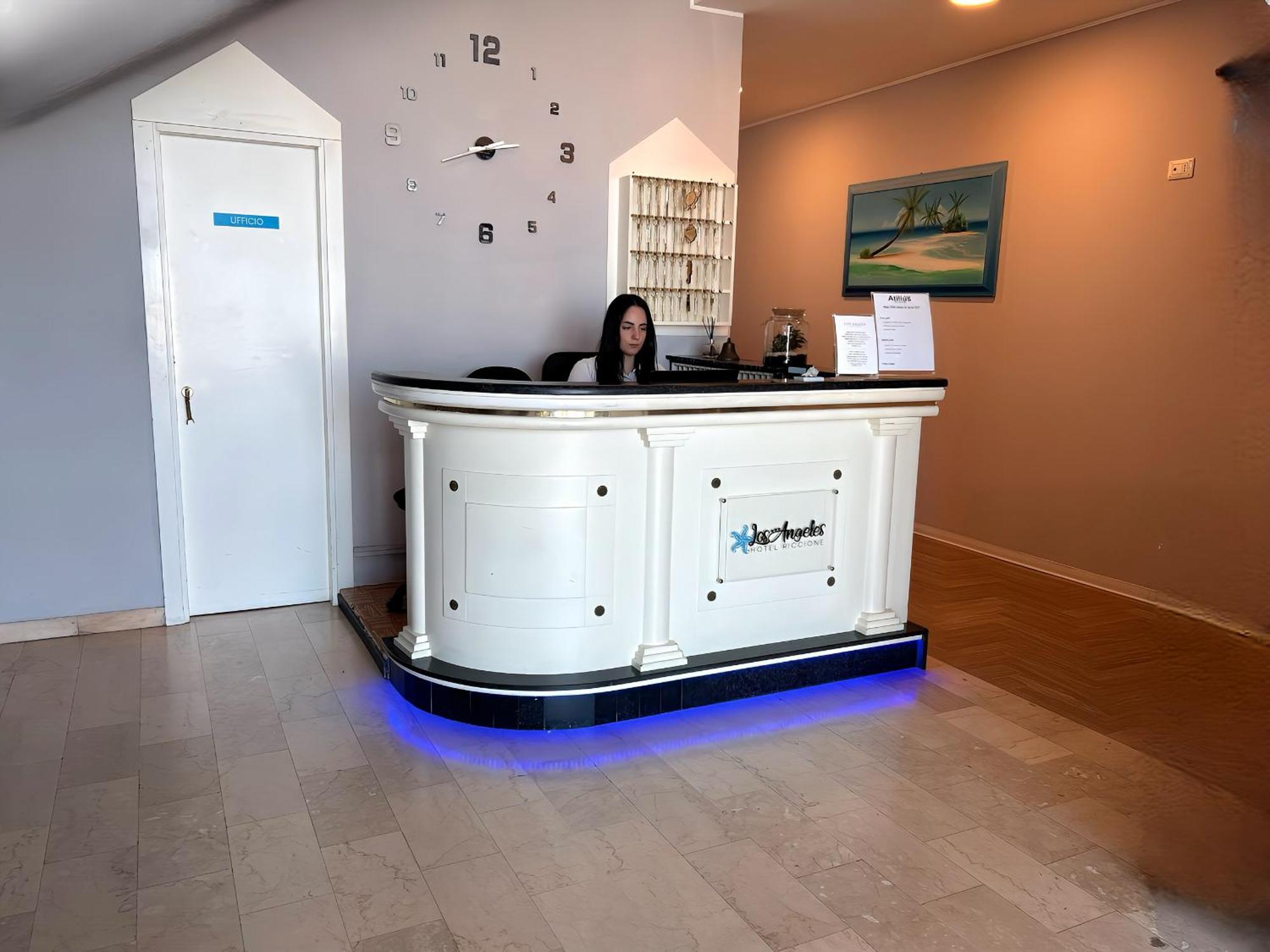 Hotel Los Angeles - Fronte Mare 里乔内 外观 照片